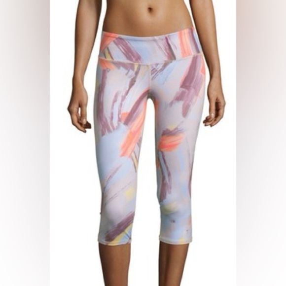 ALO Yoga Pants - ALO Yoga Multicolor Abstract Capri Leggings Size S